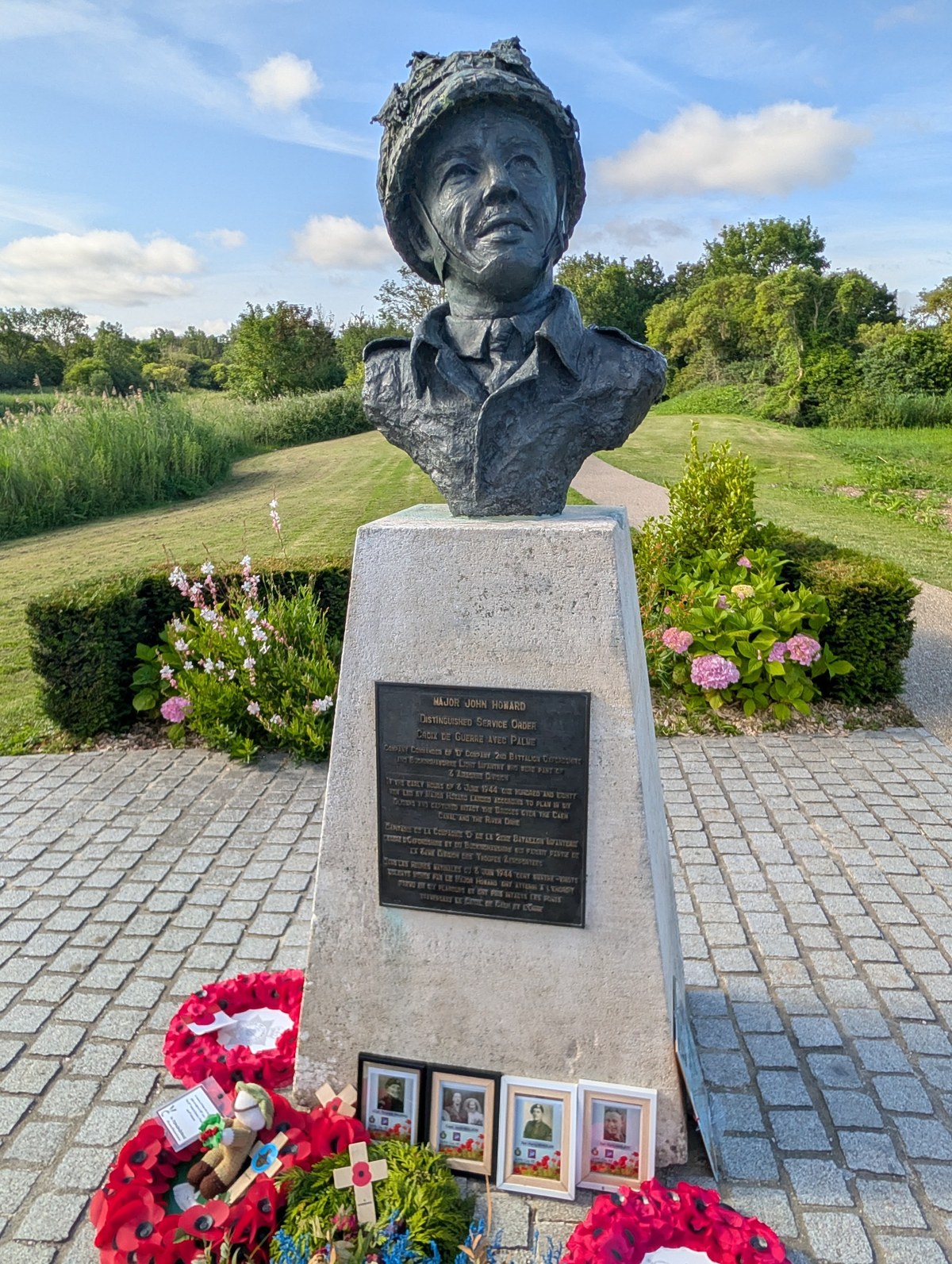 Remembering Major John Howard at Pegasus Bridge